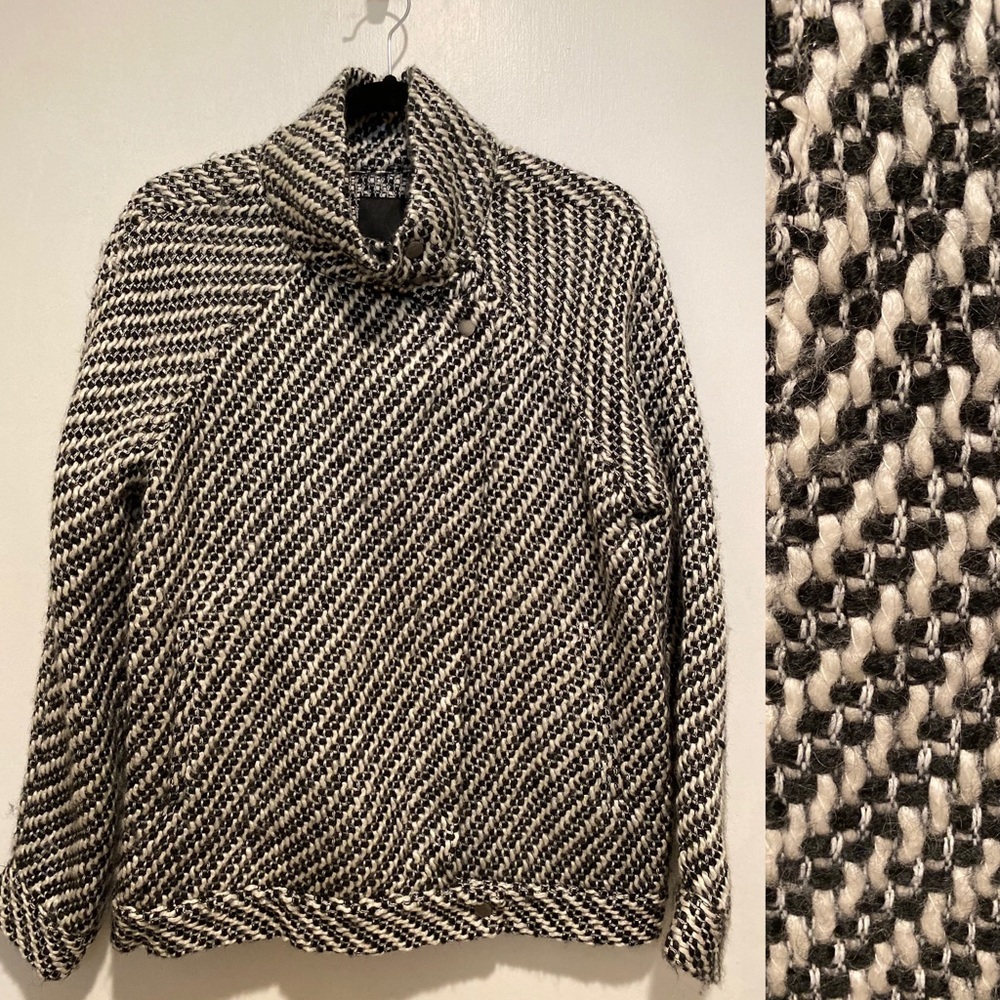 Sweater Moto Zip Coat